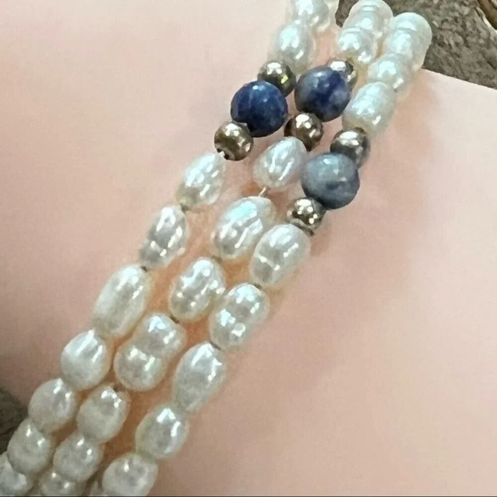 Two Freshwater Pearl Gemstone Memory Wire Bracelet